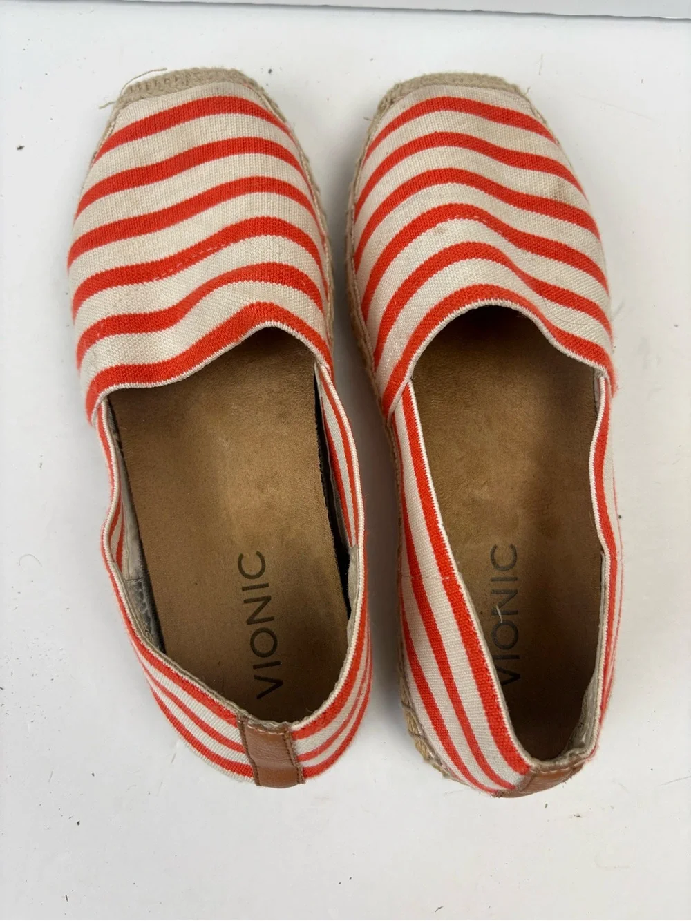 Vionic Valeri Orange White Striped Espadrille Slip-on Shoes Women’s Size 5